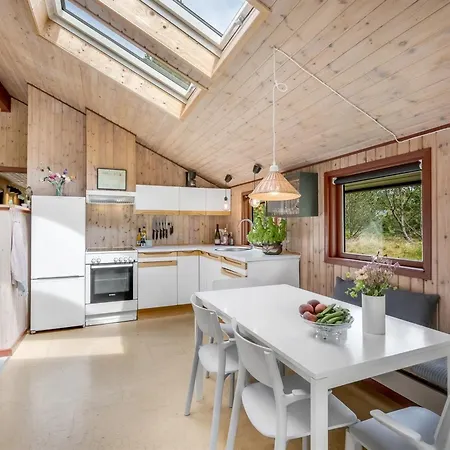 Holiday home Regine - 1-1km To The Inlet By Interhome *